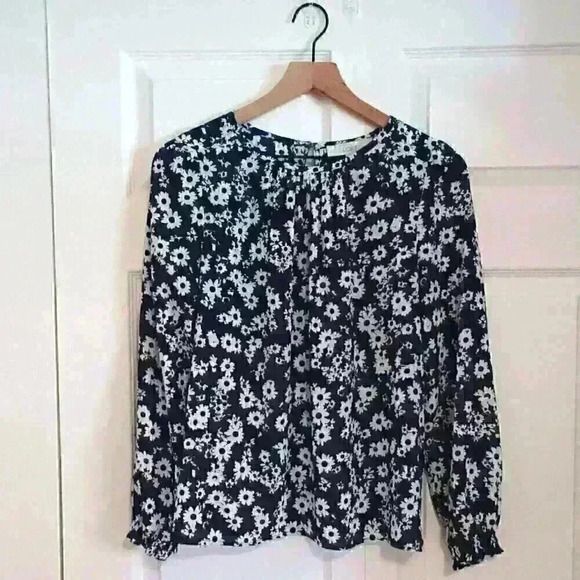 Women's Loft Petites Top Size S Navy and White Floral Print Long Sleeve Flowy - Picture 1 of 9